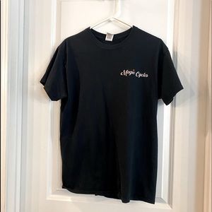 Black Magic’s Cycles tee- size M